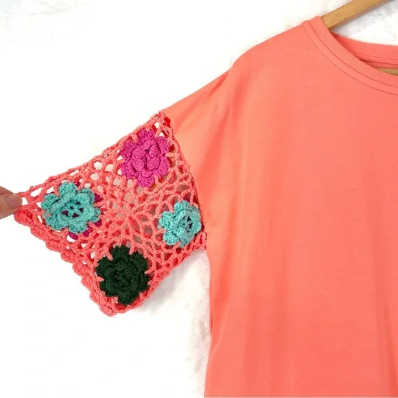 Umgee Floral Crochet Sleeve French Terry Shift Dress Coral Size Small - Picture 3 of 10